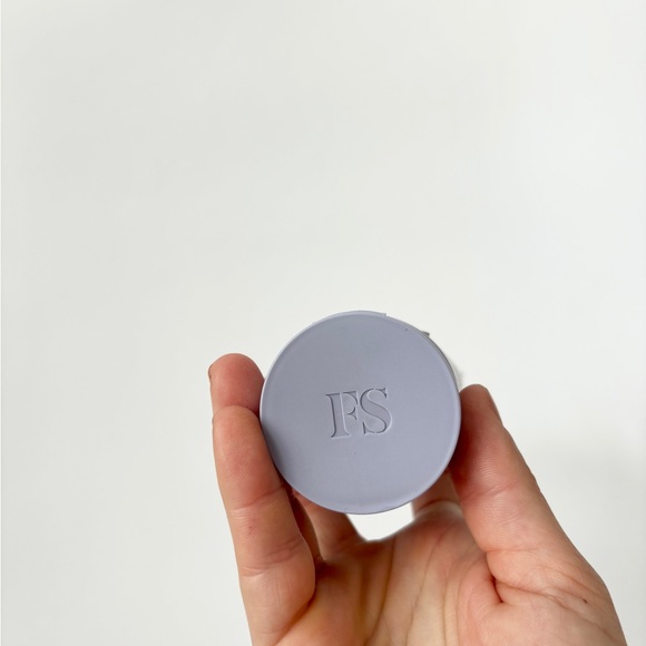 NWT Fenty Skin Buff Ryder Exfoliating Body Scrub - 6 oz - retails for 34 - Picture 7 of 8